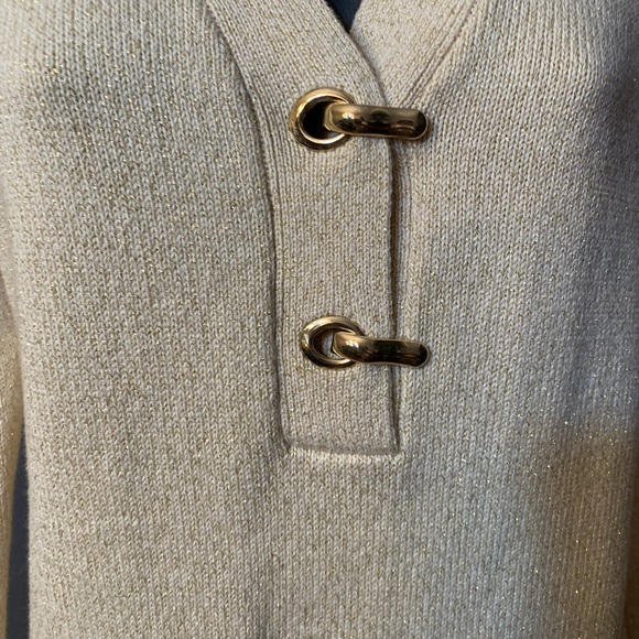 CHARTER CLUB Ivory and Gold Metallic Sweater with gold Hinged Closures - Picture 7 of 16